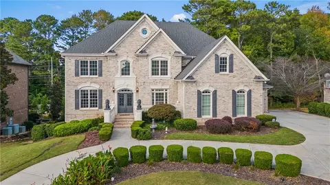 1010 Cranbrook Glen Ln, Snellville, GA 30078