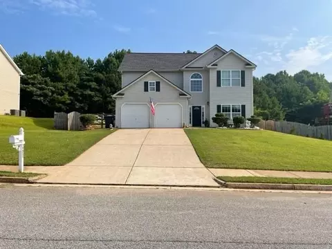 6430 Queensdale Dr, Douglasville, GA 30135
