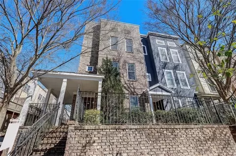 786 Liberty Commons Dr NW, Atlanta, GA 30314