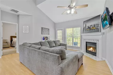 6697 Sunset Ct, Rex, GA 30273 photo 5