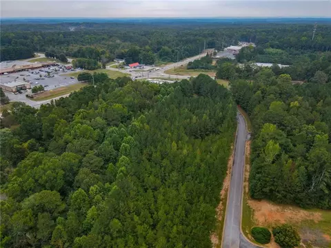 205 Ensign Dr, Dallas, GA 30157