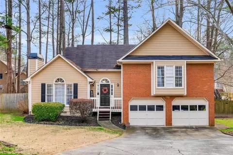 3266 Woodcliff Way, Powder Springs, GA 30127