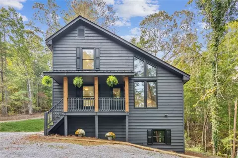 484 Chinkapin Dr, Dahlonega, GA 30533