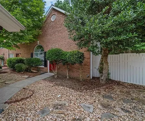4550 Maple Valley Dr, Cumming, GA 30040