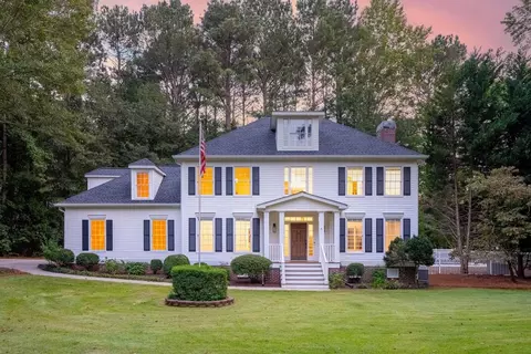160 Springwater Chase, Newnan, GA 30265