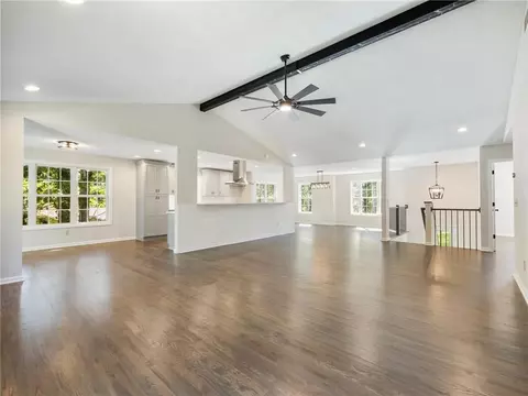 3384 Edgewood Cir, Gainesville, GA 30506