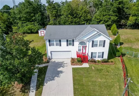 6811 Wood Gate Way, Douglasville, GA 30134