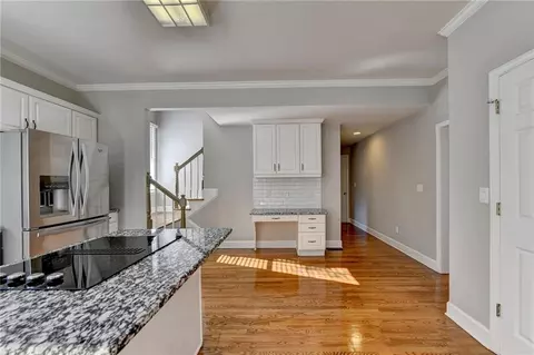 6075 Standard View Dr, Duluth, GA 30097 photo 8