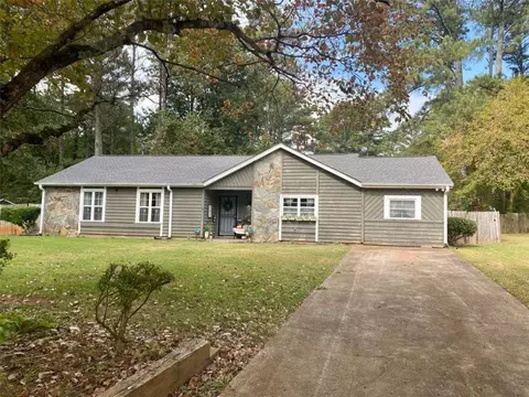 3765 Manchester Dr, Lawrenceville, GA 30044
