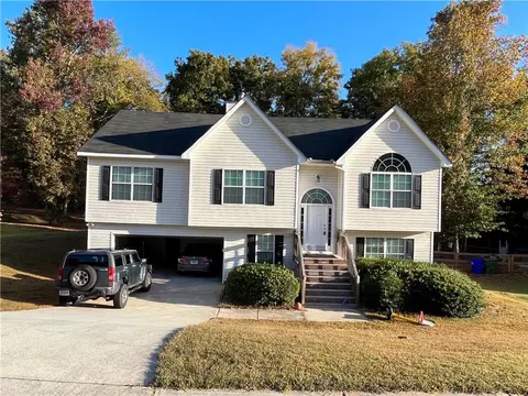 652 Michael Cir, Monroe, GA 30655