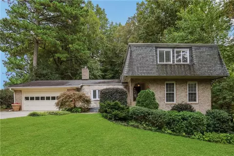 2751 W Fontainebleau Dr, Dunwoody, GA 30360