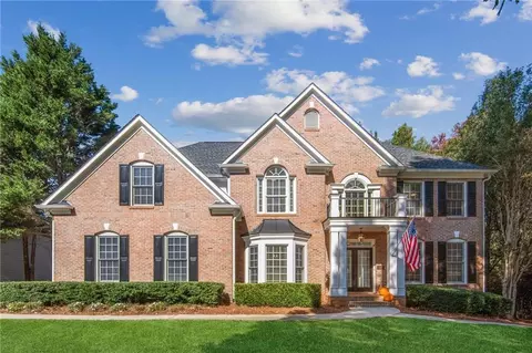 660 Sentry Ridge Xing, Suwanee, GA 30024