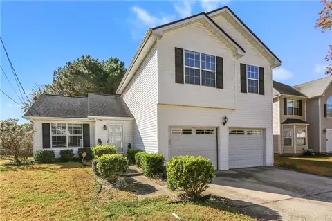 5295 Salem Springs Dr, Lithonia, GA 30038