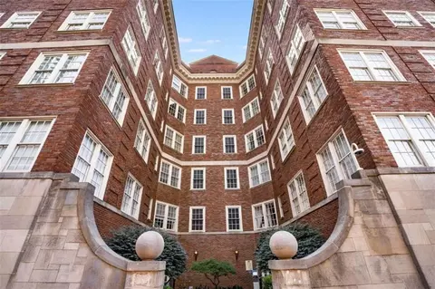 800 Peachtree St NE #205, Atlanta, GA 30308