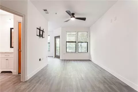 898 Oak St SW #1307, Atlanta, GA 30310