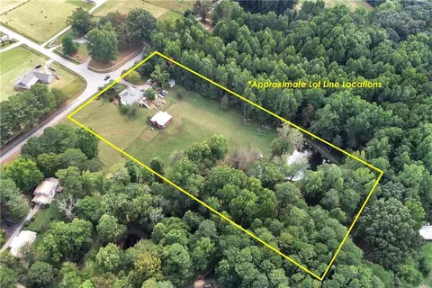 5801 Clarks Bridge Rd, Clermont, GA 30527