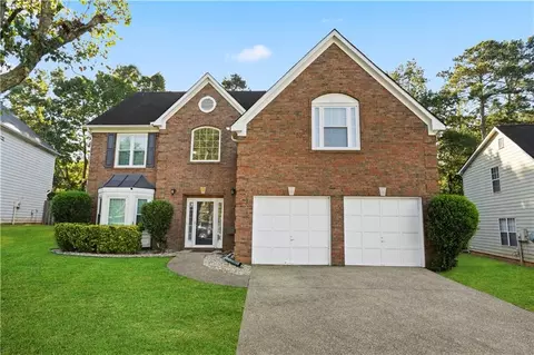 1105 Laurel Cove Dr, Snellville, GA 30078