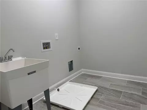 2000 Reserve Dr, Grayson, GA 30017 photo 18