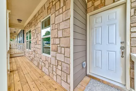 825 Ash St, Canton, GA 30114 photo 2