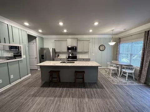 825 Ash St, Canton, GA 30114 photo 4