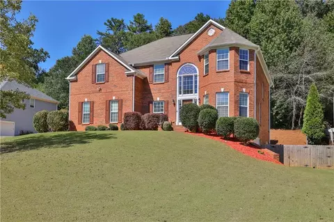 1070 Bradshaw Estates Dr, Canton, GA 30115