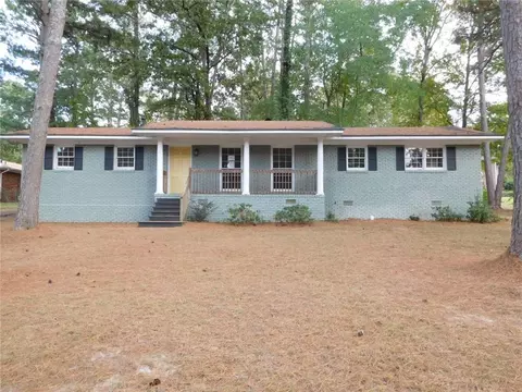 7 Greenleaf Dr SW, Rome, GA 30165
