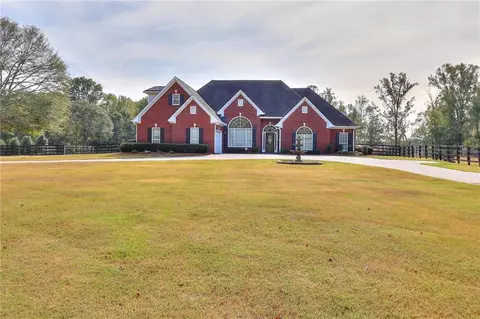 2880 Tig Knight Rd, Loganville, GA 30052