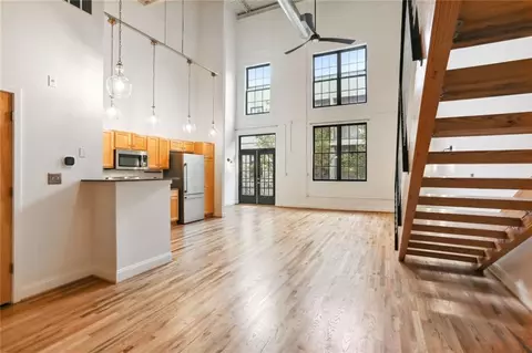 1623 Liberty Ln, Roswell, GA 30075
