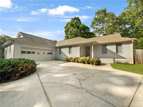 3439 Rock Ridge Dr, Gainesville, GA 30506