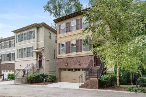 2113 Elvan Cir NE, Atlanta, GA 30317