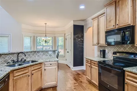 204 Deodar Ln, Hampton, GA 30228 photo 7