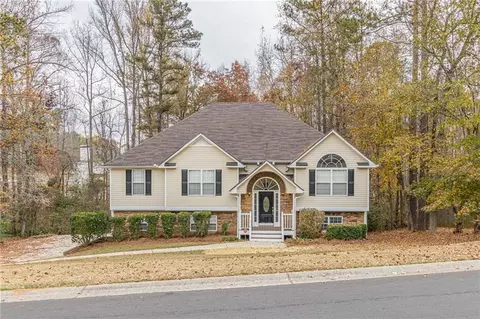 235 Wisteria Dr, Hiram, GA 30141