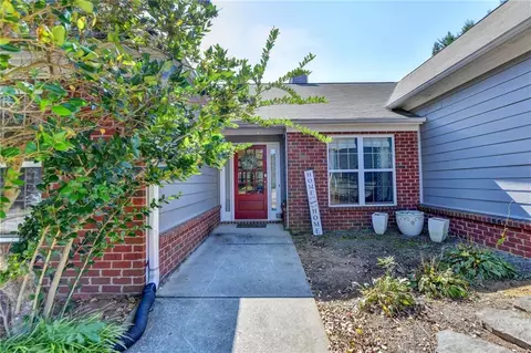 95 Drew Ct, Winder, GA 30680 photo 2