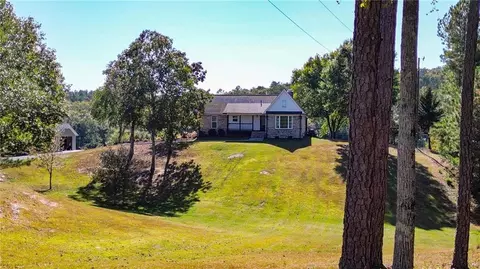 1763 Covington Bridge Rd SE, Fairmount, GA 30139