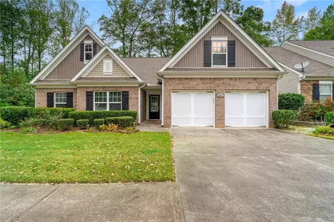 2414 Gristhaven Dr, Buford, GA 30519