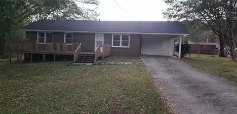 109 Laurie Ct, Hiram, GA 30141