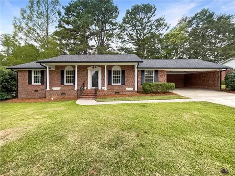 1109 Placid Rd, Griffin, GA 30224