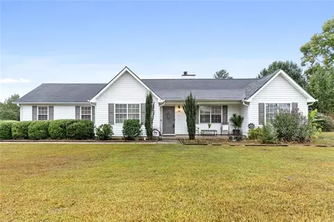 204 Fern Ct, Hampton, GA 30228