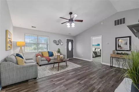 204 Fern Ct, Hampton, GA 30228 photo 6