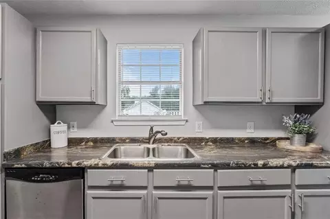 204 Fern Ct, Hampton, GA 30228 photo 11