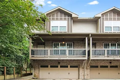 259 Vannoy Park Lane Dr SE, Atlanta, GA 30316