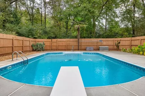 1619 Madison Dr, Bethlehem, GA 30620 photo 2