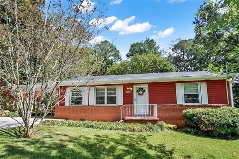 2828 Pontiac Cir, Atlanta, GA 30360