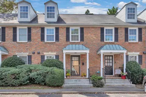 6700 Roswell Rd #26B, Sandy Springs, GA 30328
