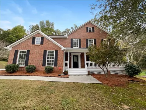 3115 Summit Place Dr, Loganville, GA 30052