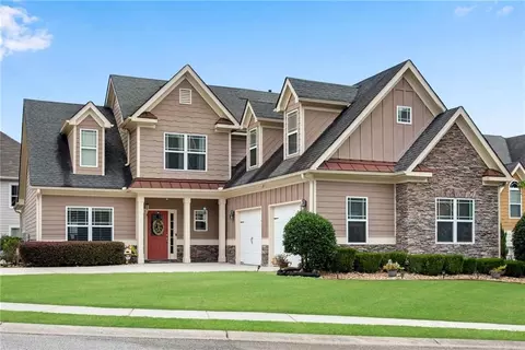 107 Edgeview Ct, Dallas, GA 30157
