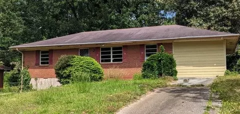 2196 Rosewood Rd, Decatur, GA 30032