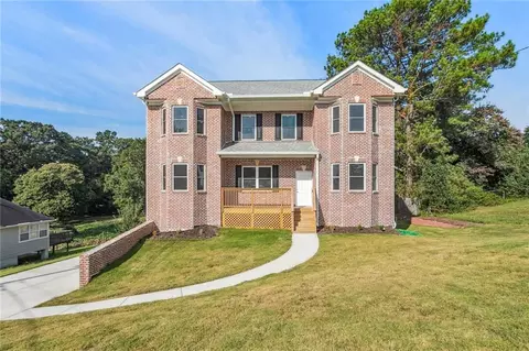 6769 Creek Valley Way, Douglasville, GA 30134