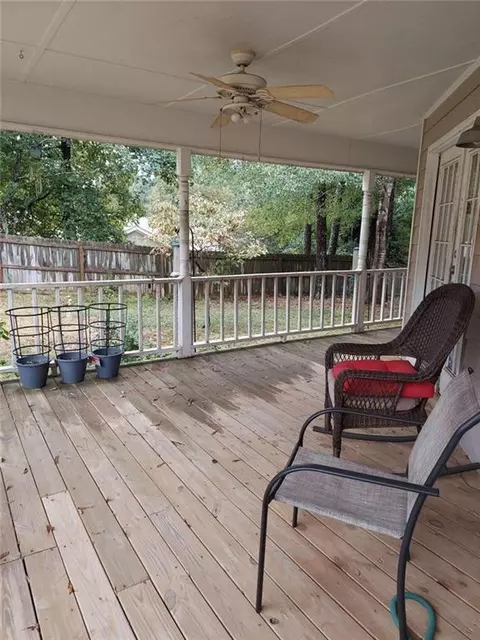 35 Cardinal Ct, Covington, GA 30016 photo 3