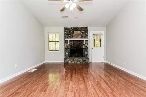 6154 Fieldcrest Dr, Morrow, GA 30260 photo 2